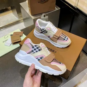 Burberry Sneakers