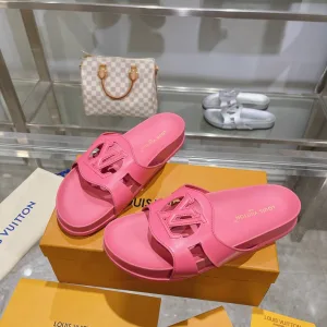 Louis Vuitton Slippers