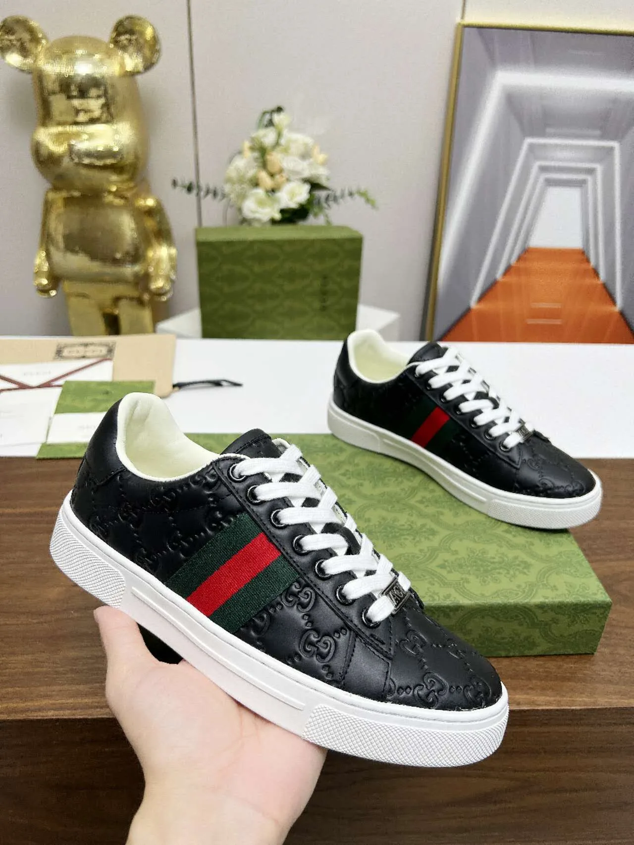 Gucci Sneakers
