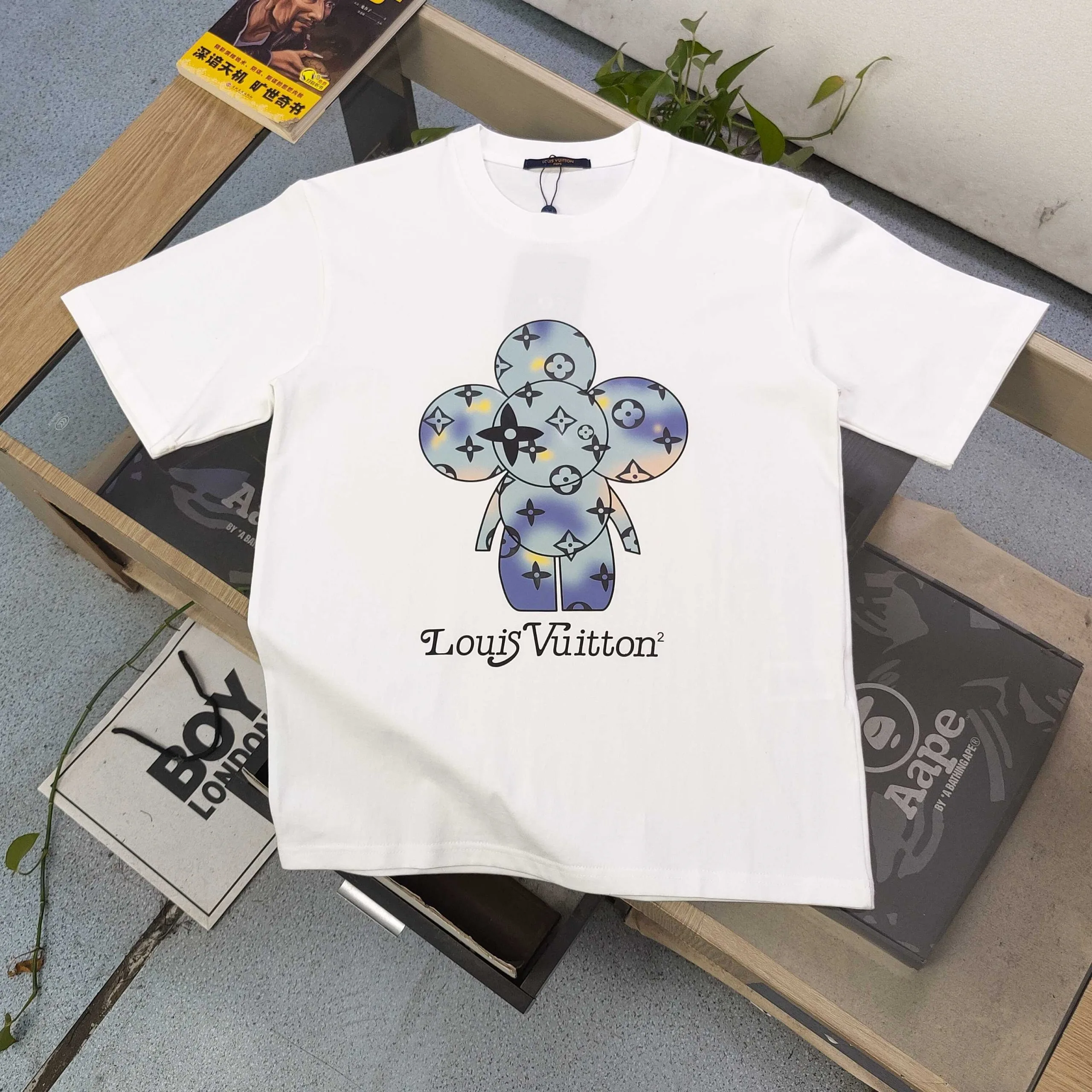 Louis Vuitton Short Sleeves