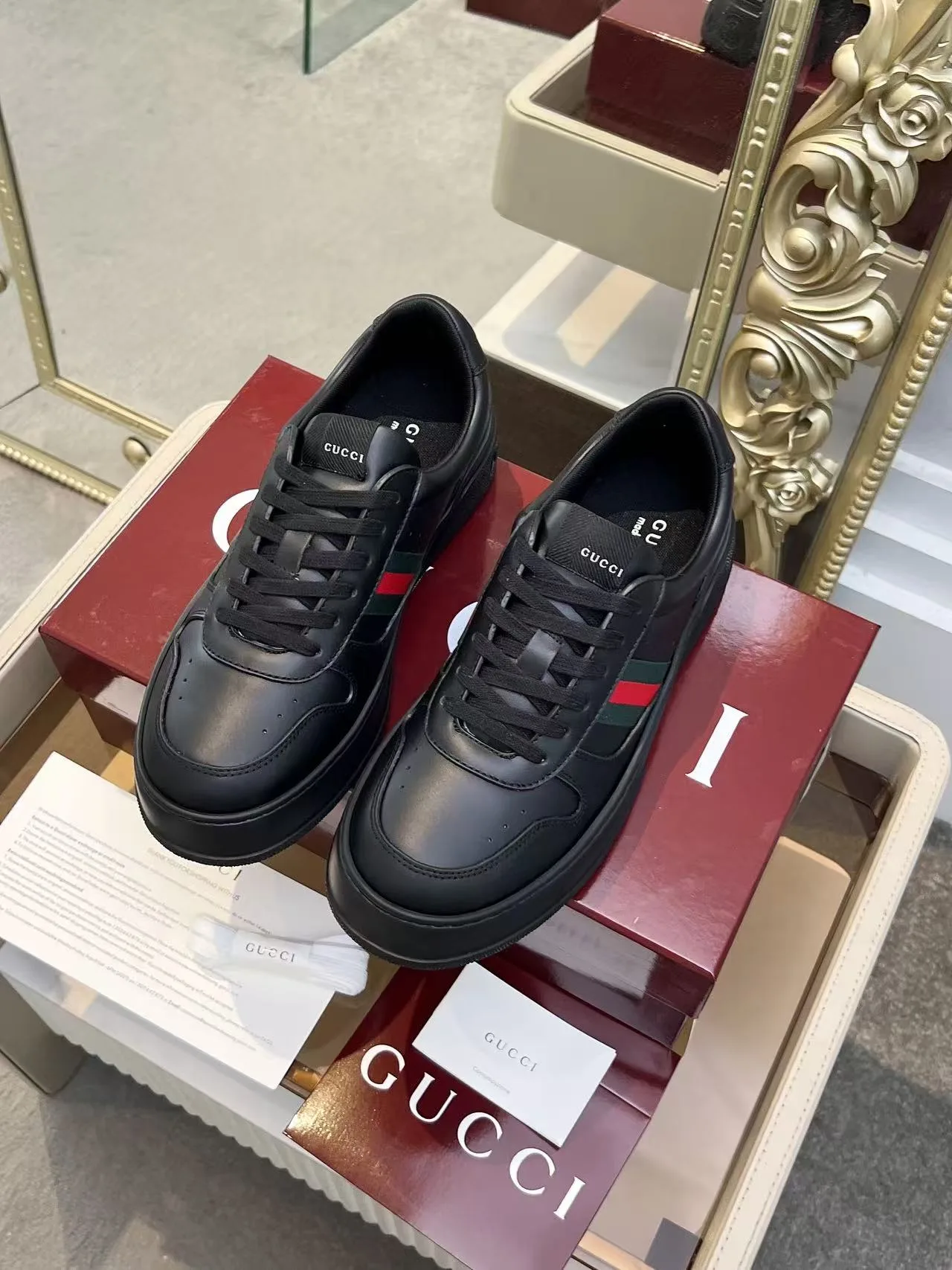 Gucci Leather Shoes