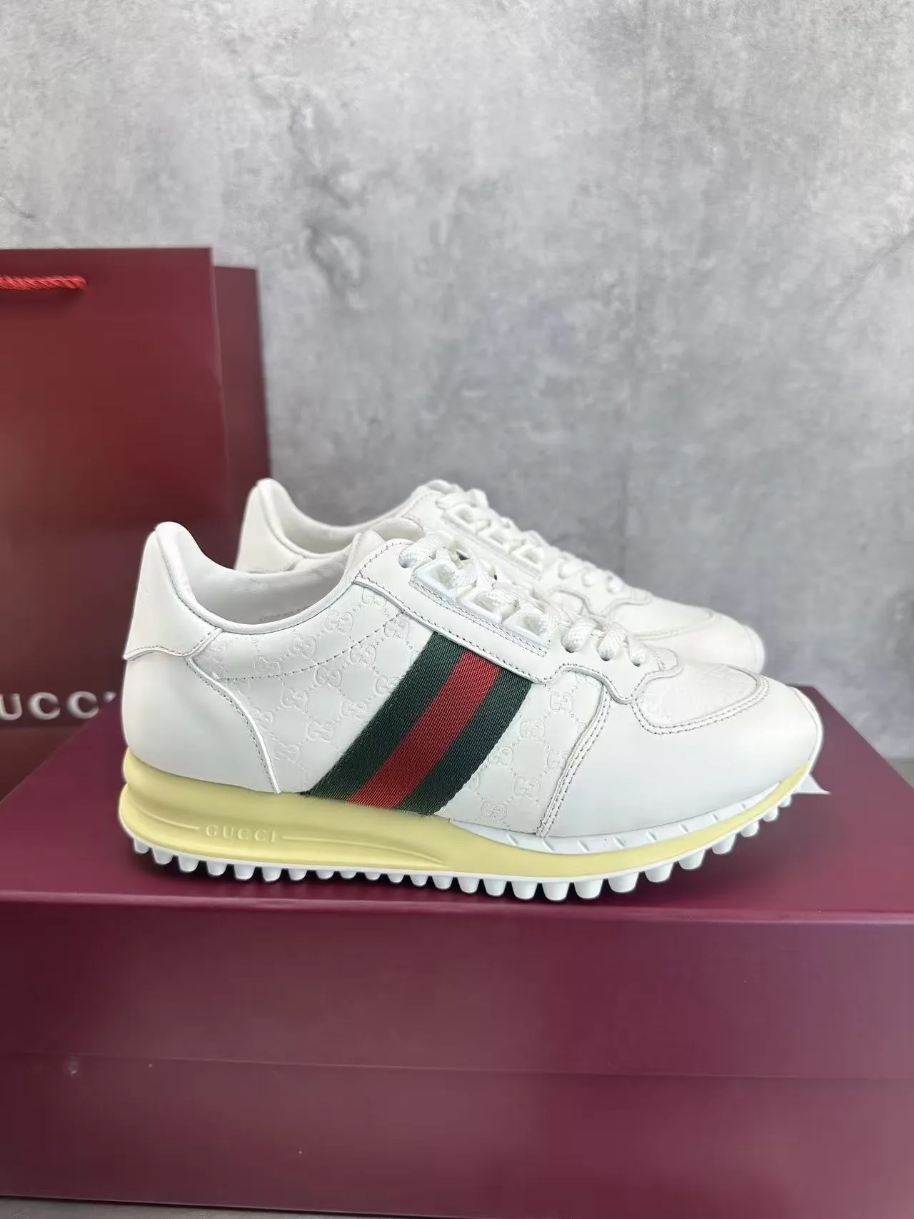 Gucci Sneakers
