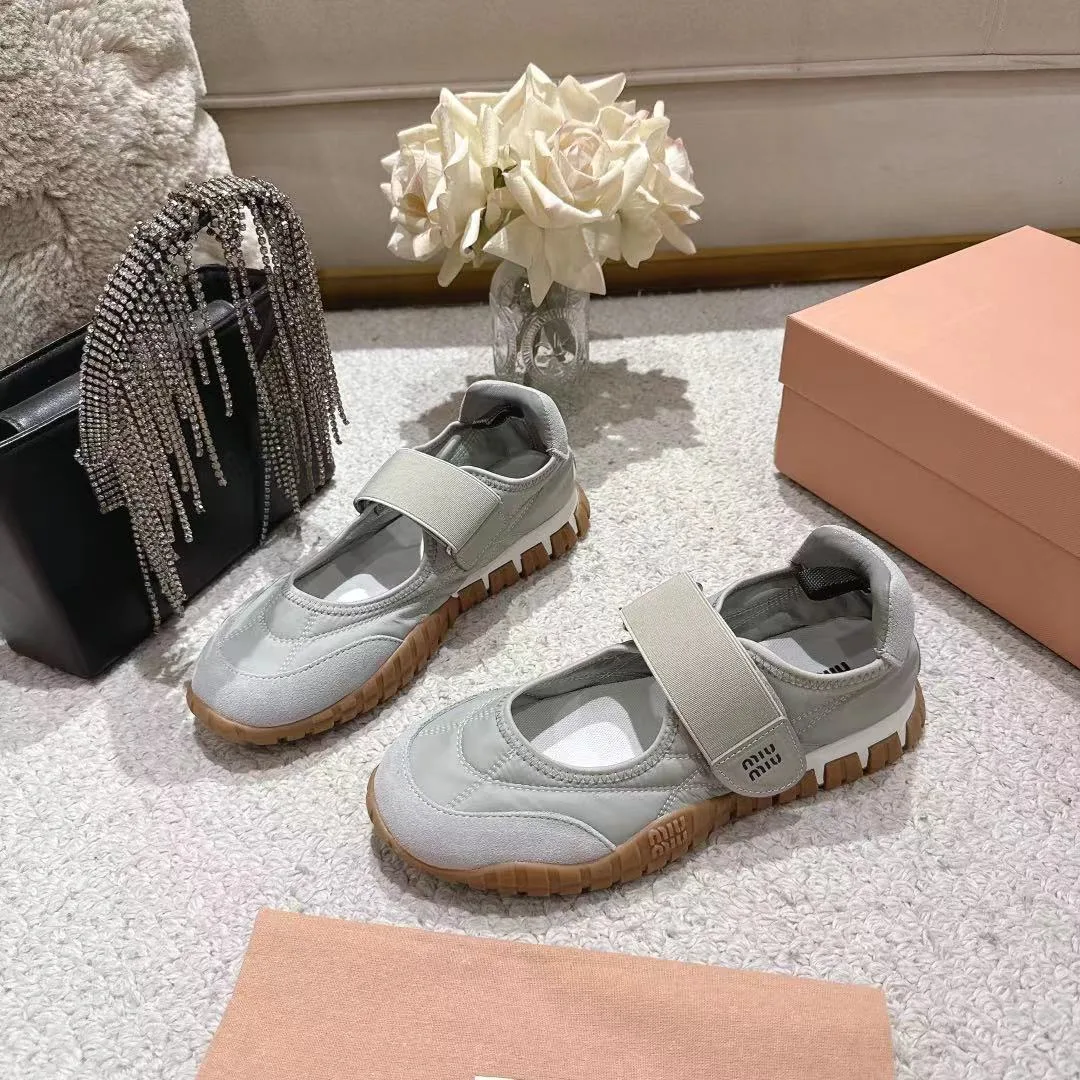 Miu Miu Sneakers