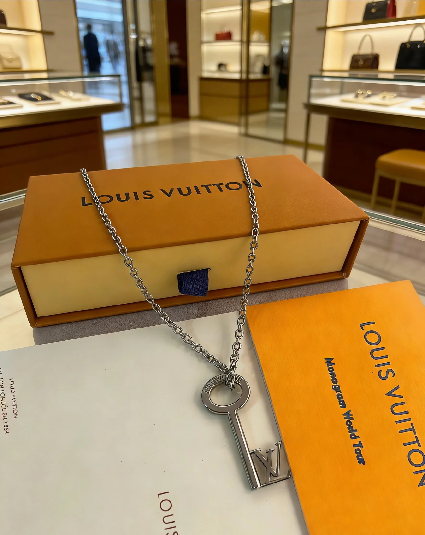 Louis Vuitton Necklace