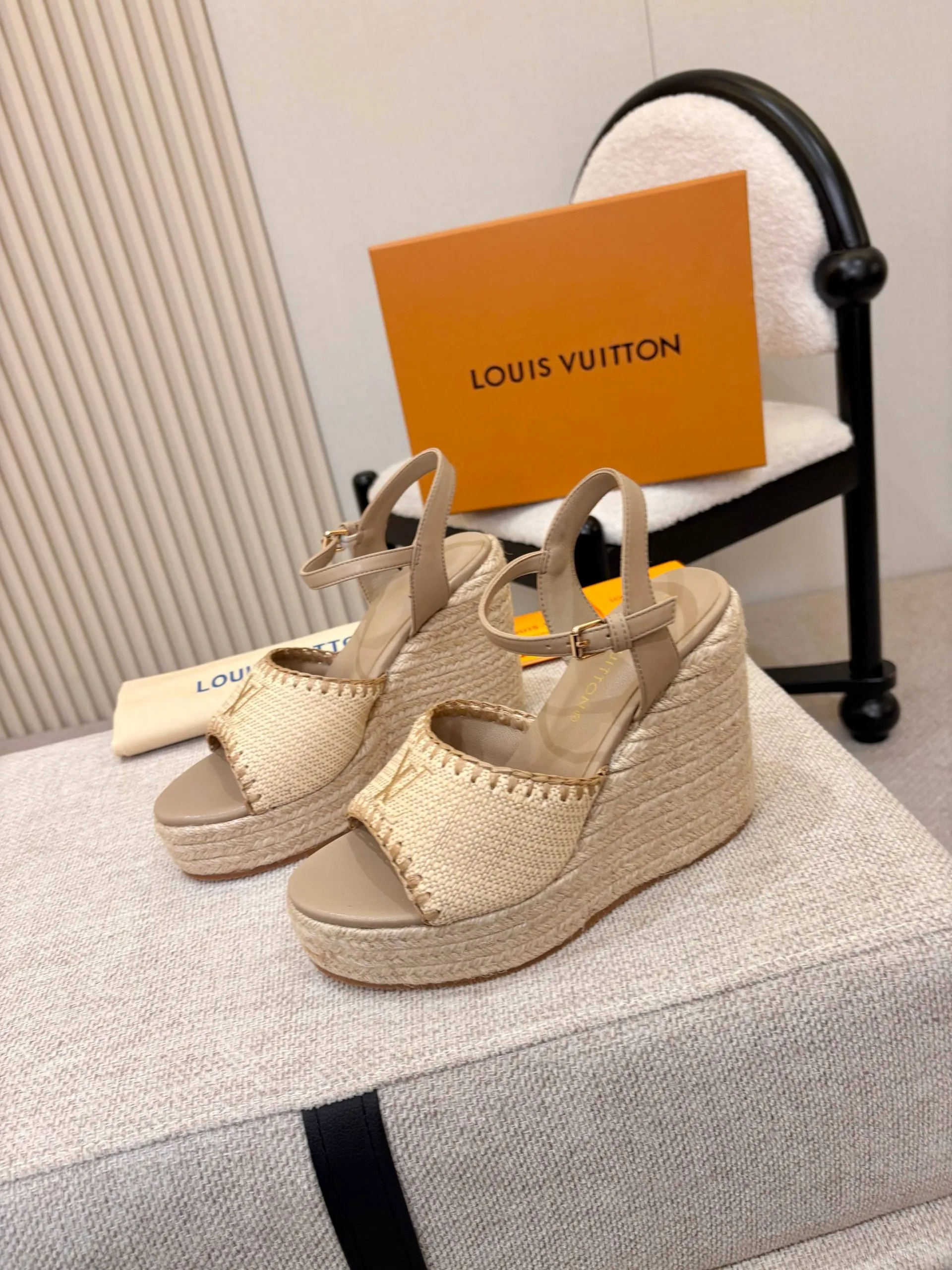 Louis Vuitton Sandals