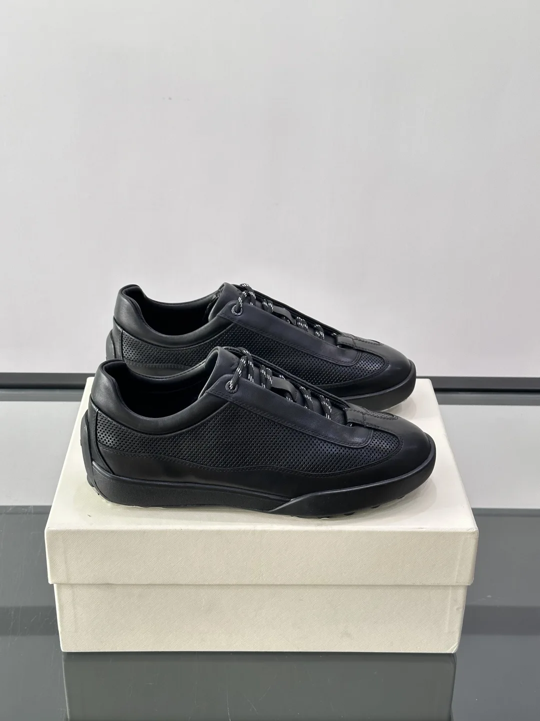 Bally Suit
