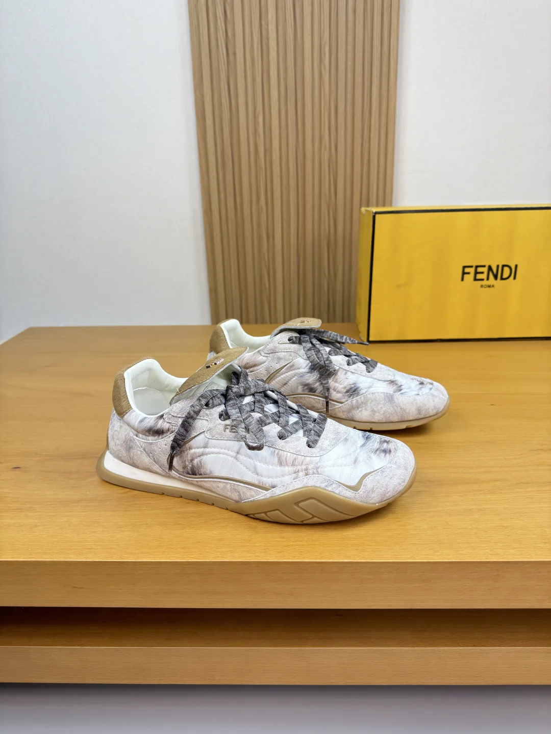 Fendi Sneakers