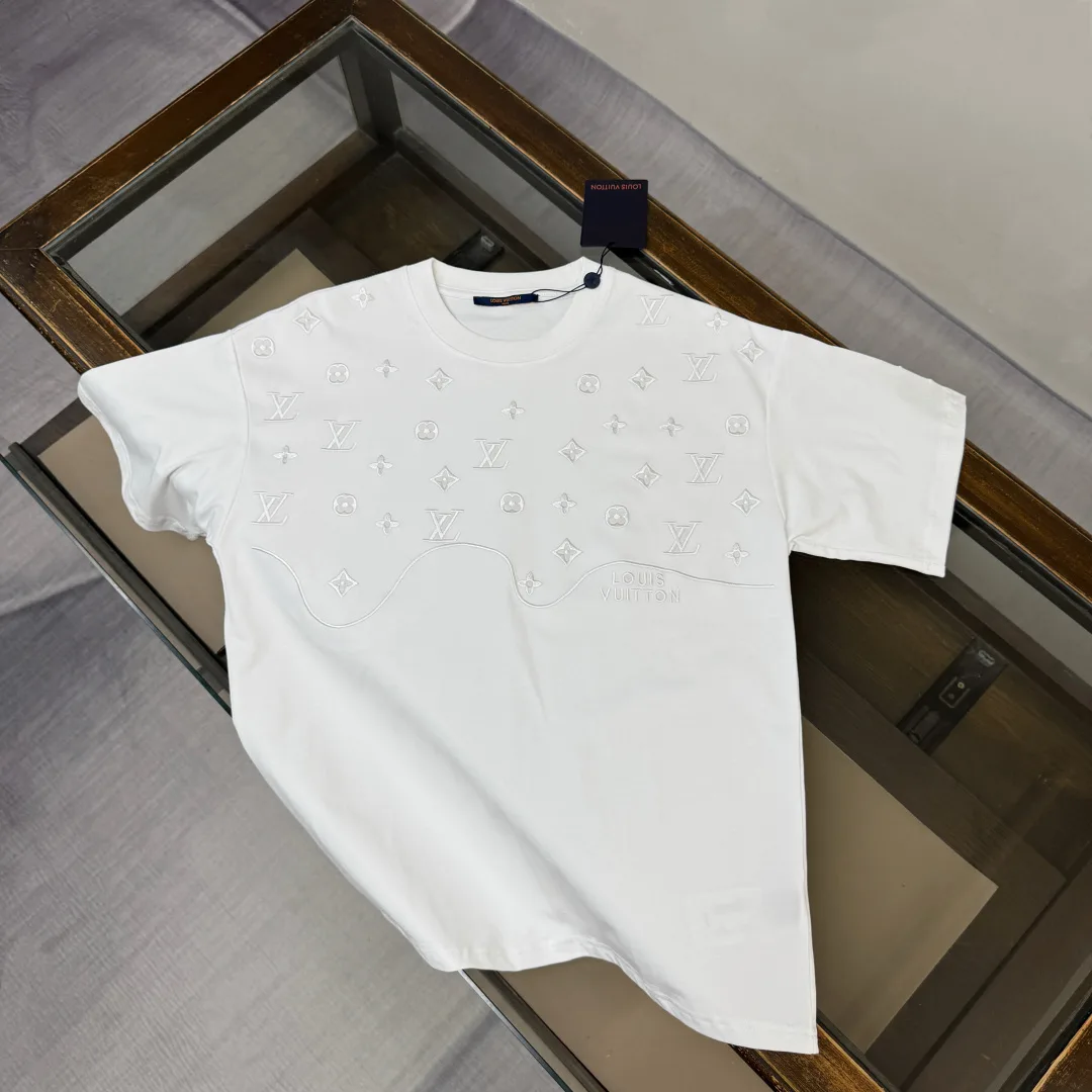 Louis Vuitton Short Sleeves