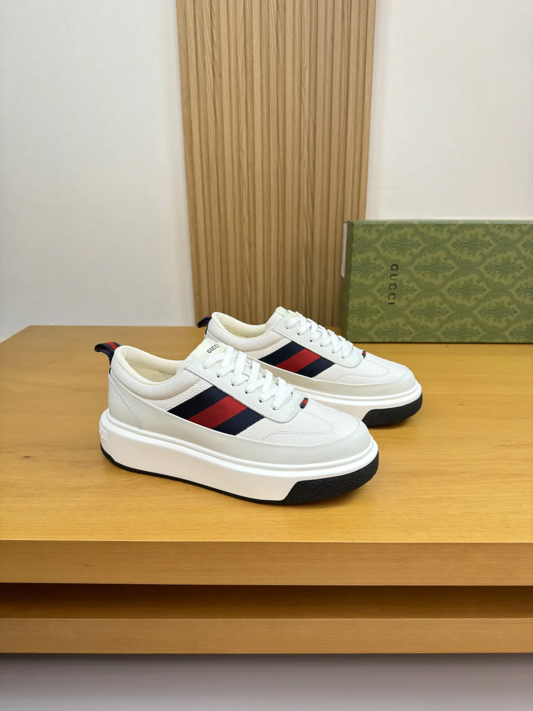 Gucci Sneakers