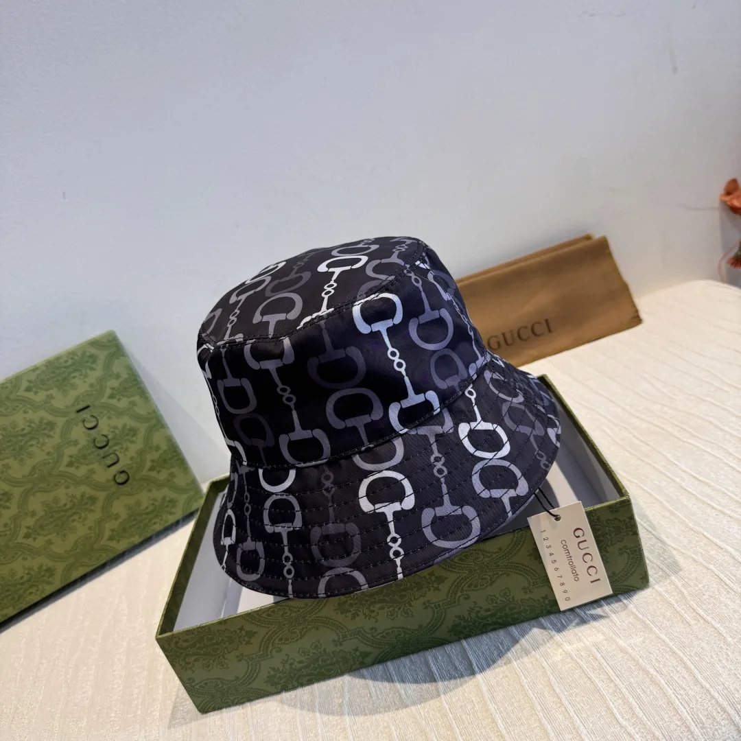 Gucci Cloth Bag