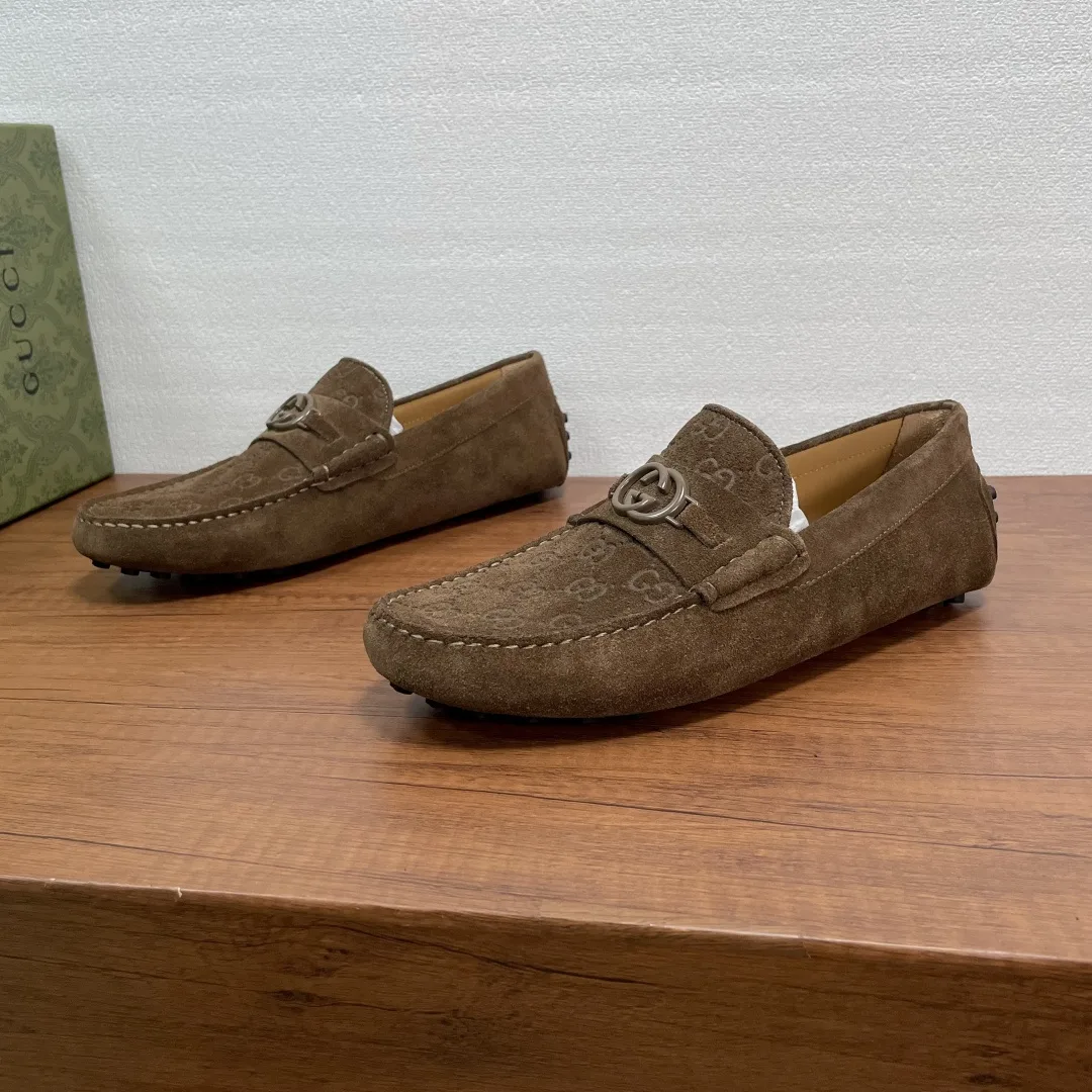 Gucci Leather Shoes