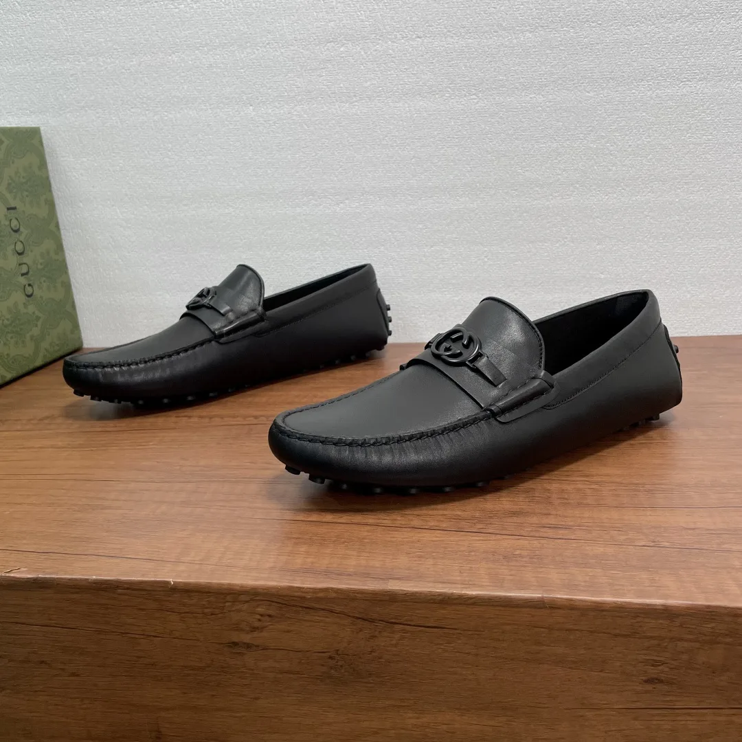 Gucci Leather Shoes