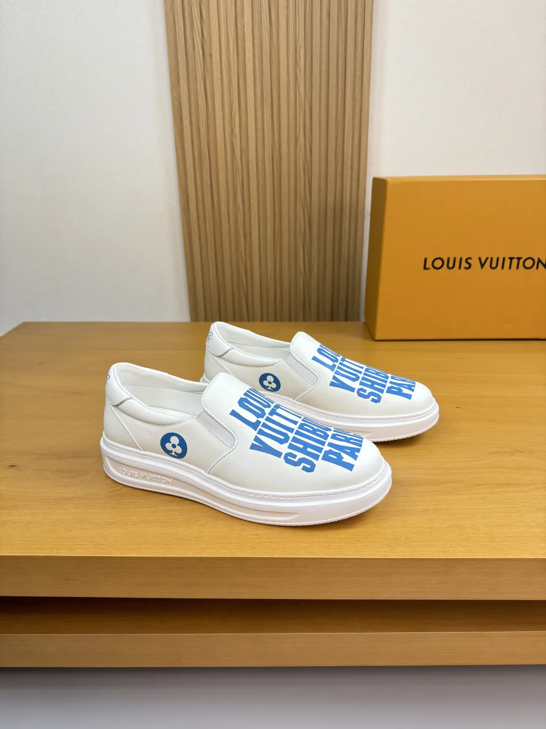 Louis Vuitton Sneakers