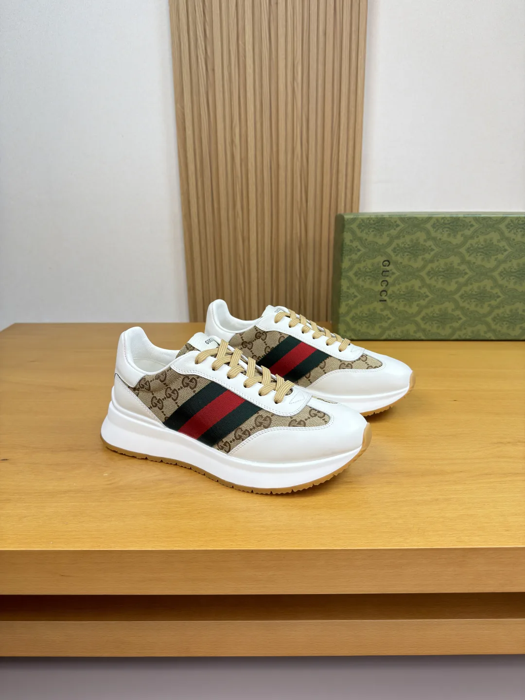 Gucci Sneakers