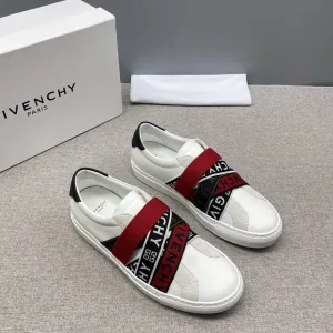 Givenchy Sneakers