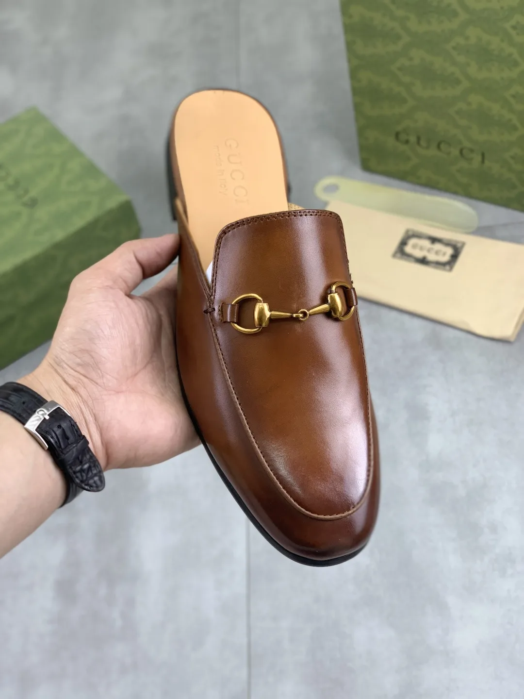 Gucci Leather Shoes