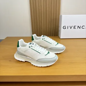Givenchy Sneakers