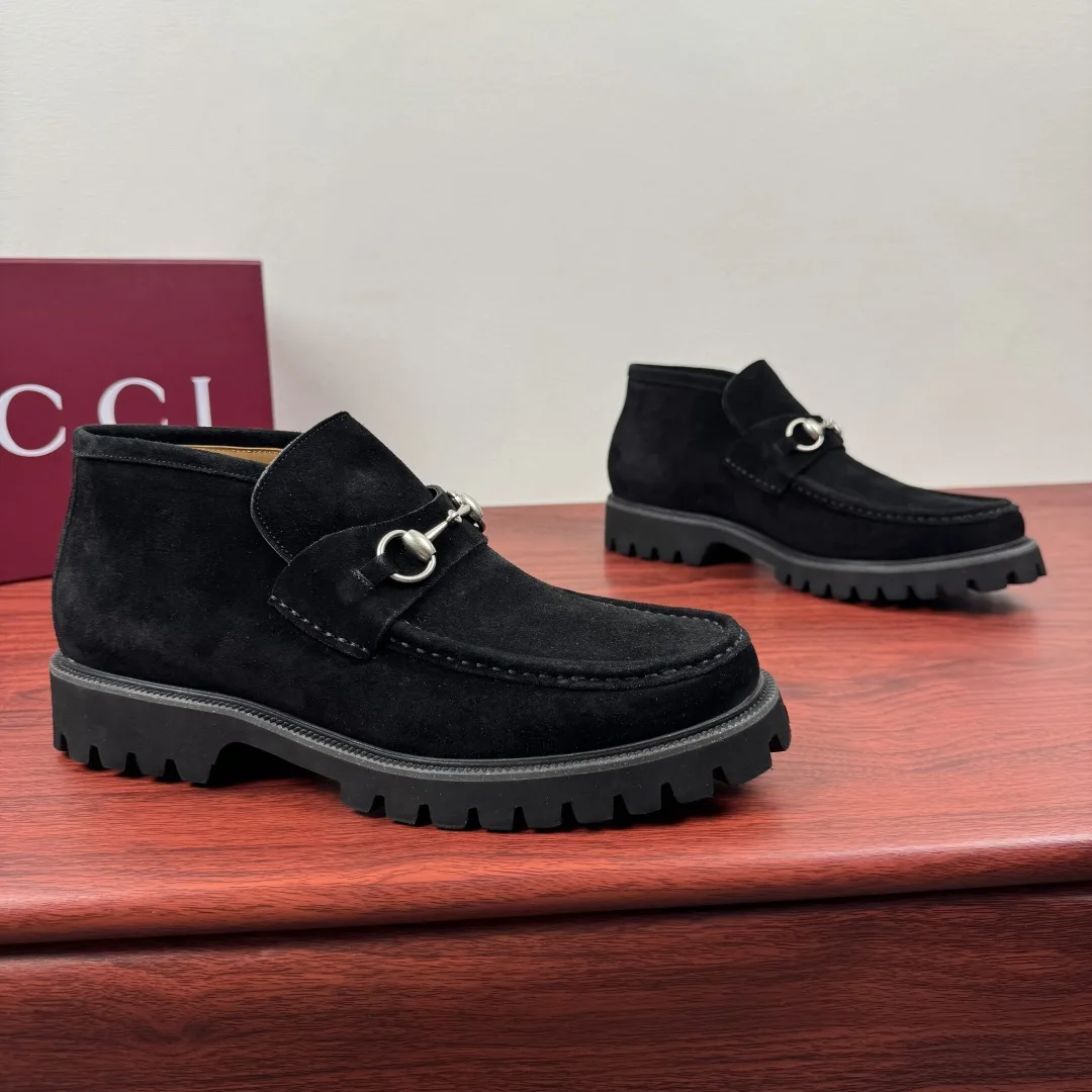 Gucci Casual Shoes