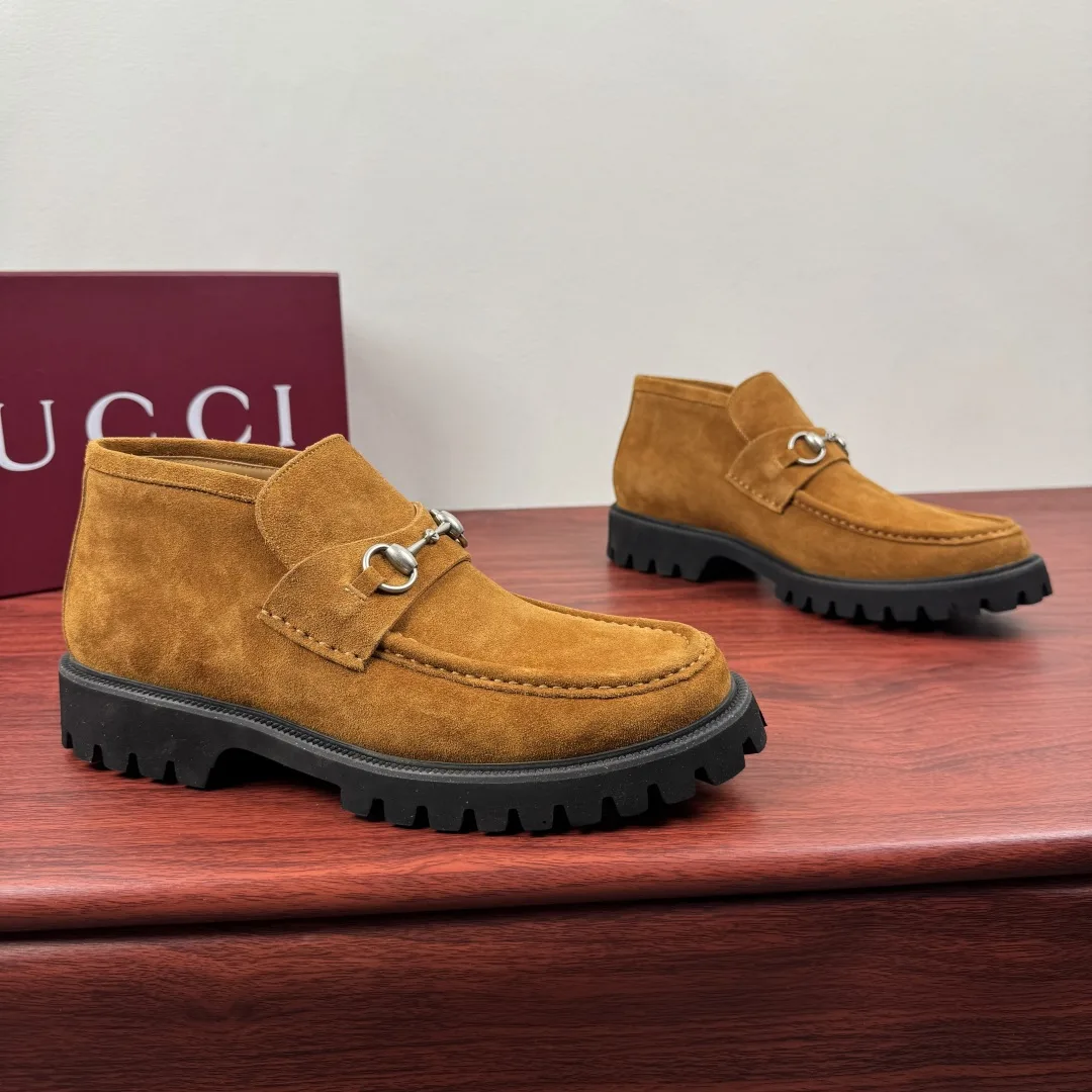 Gucci Casual Shoes