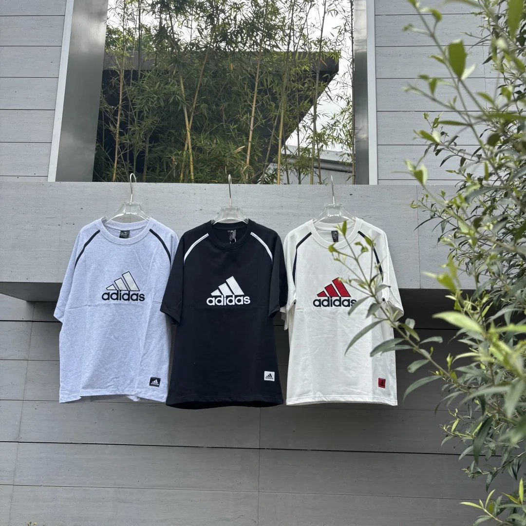 Gap Short Sleeves