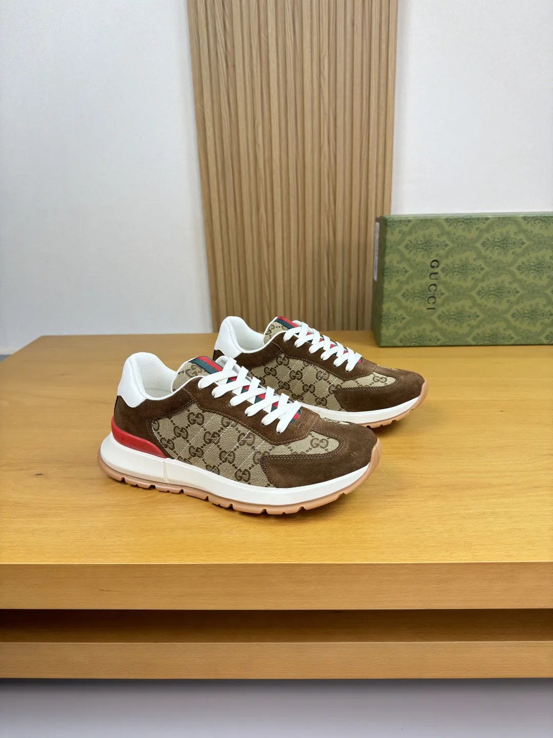 Gucci Sneakers