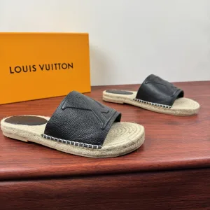 Louis Vuitton Slippers