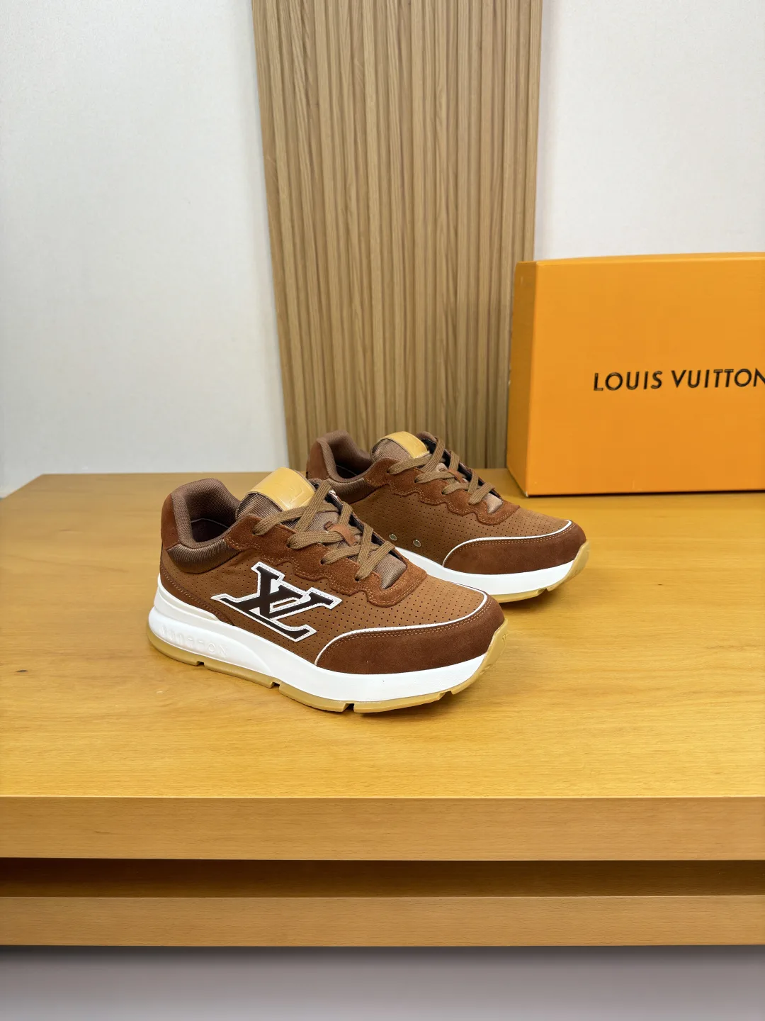 Louis Vuitton Sneakers