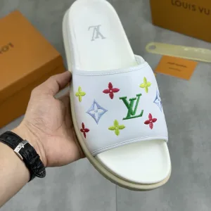 Louis Vuitton Slippers