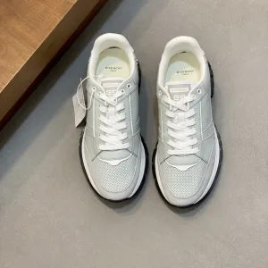 Givenchy Sneakers