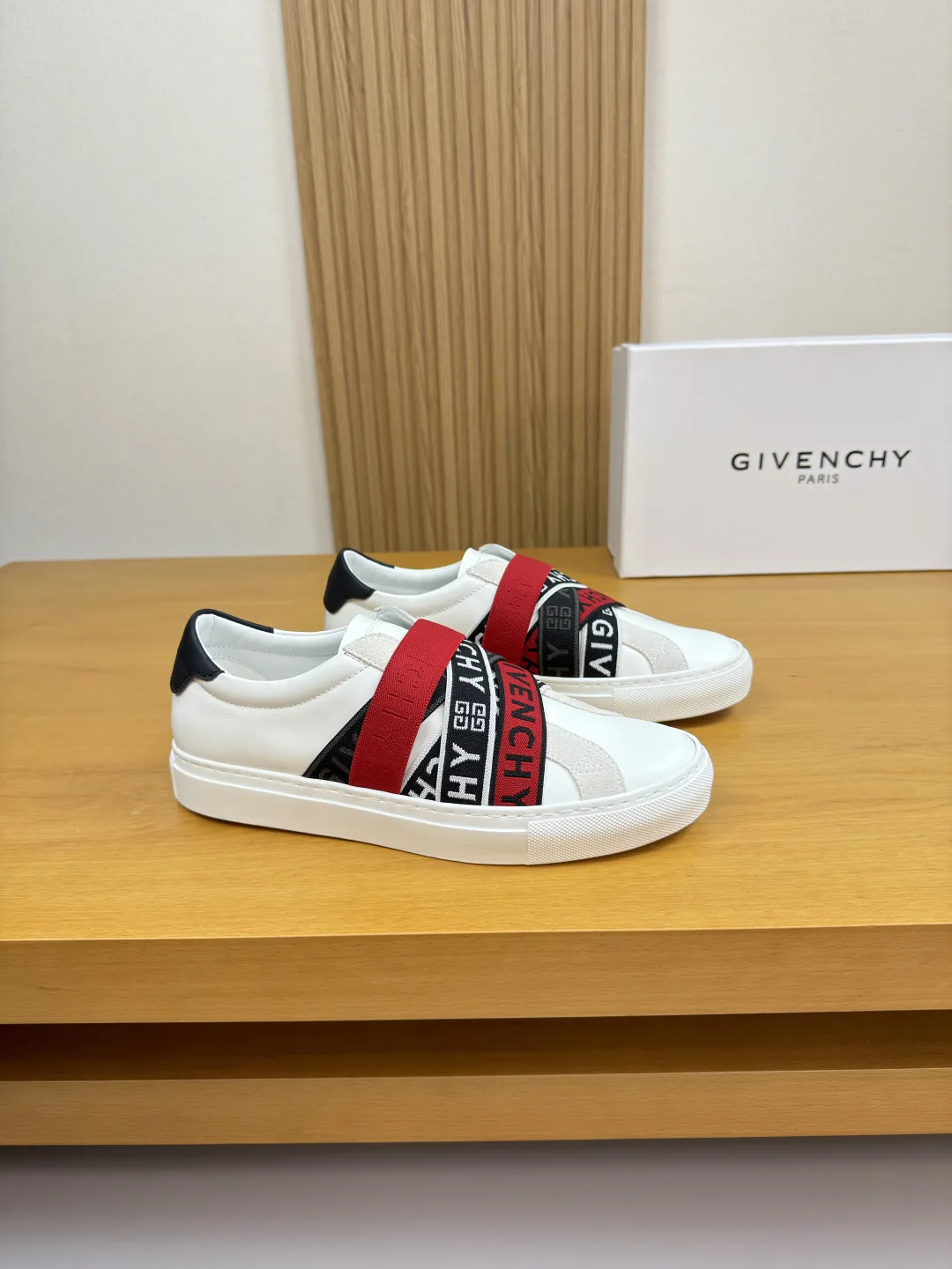 Givenchy Sneakers