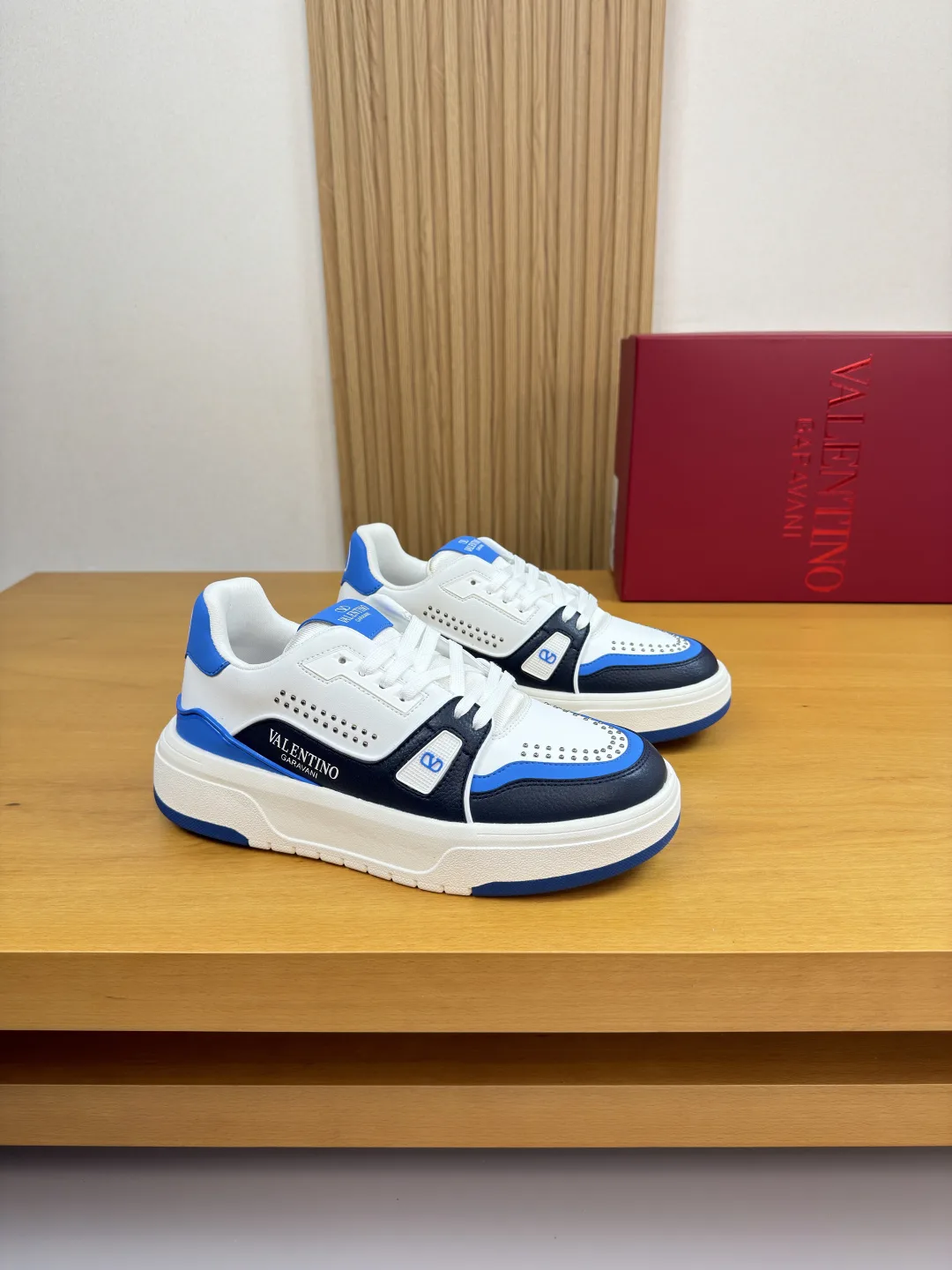 Valentino Sneakers