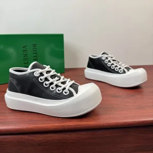 Bottega Veneta Jeans