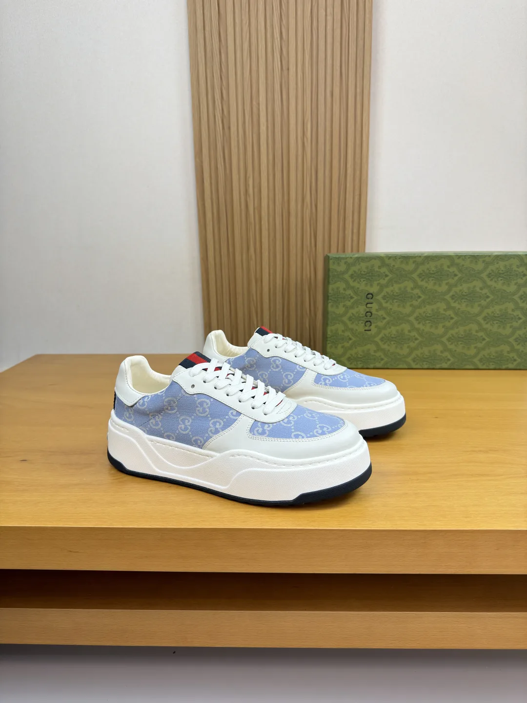 Gucci Sneakers