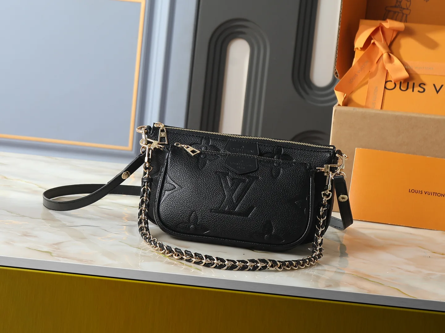 Rei Crossbody Bag