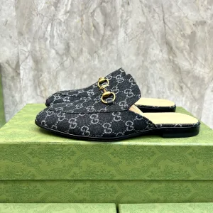 Gucci Leather Shoes