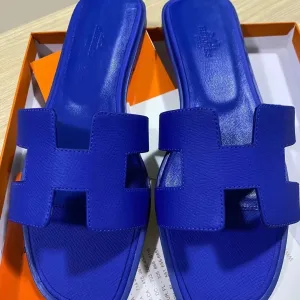 Hermès Slippers