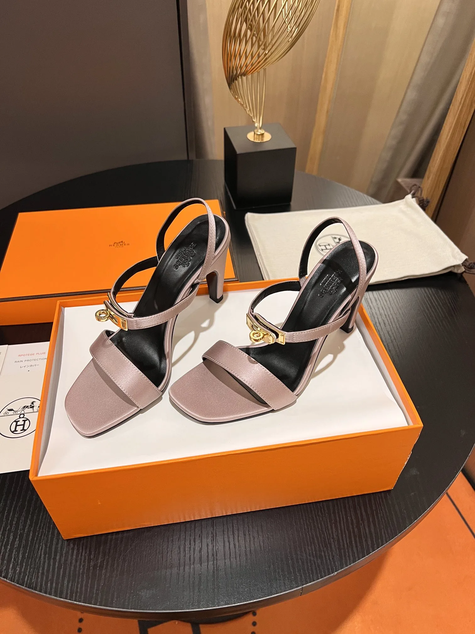 Hermès Sandals