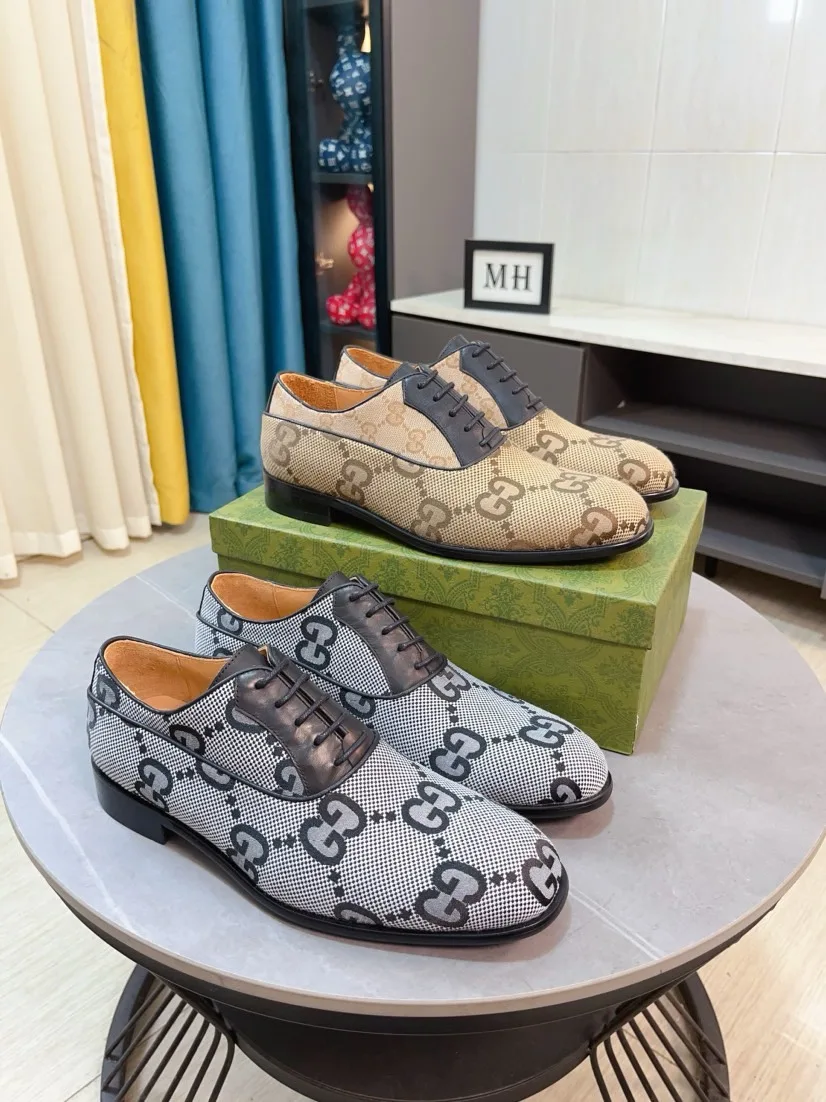 Gucci Leather Shoes