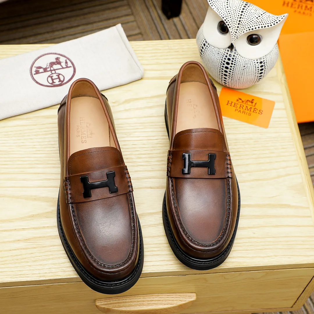 Hermès Leather Shoes