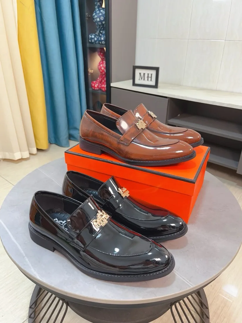 Hermès Leather Shoes