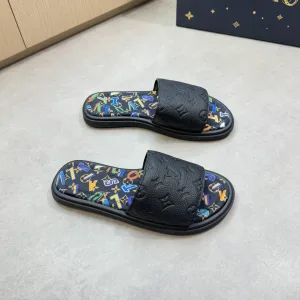Louis Vuitton Slippers