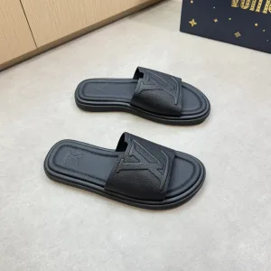 Louis Vuitton Slippers