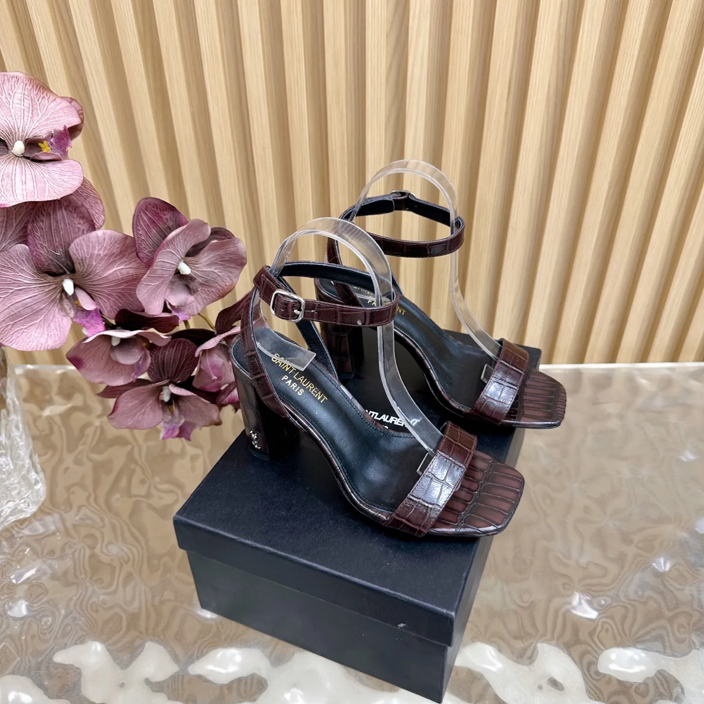 Saint Laurent High Heel