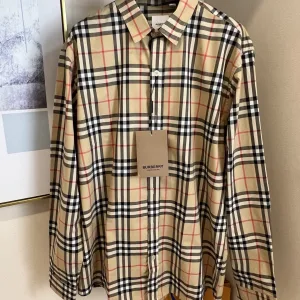Burberry Long Sleeves