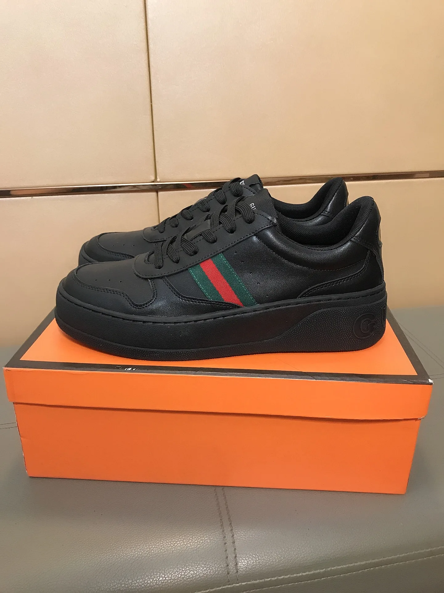 Gucci Casual Shoes