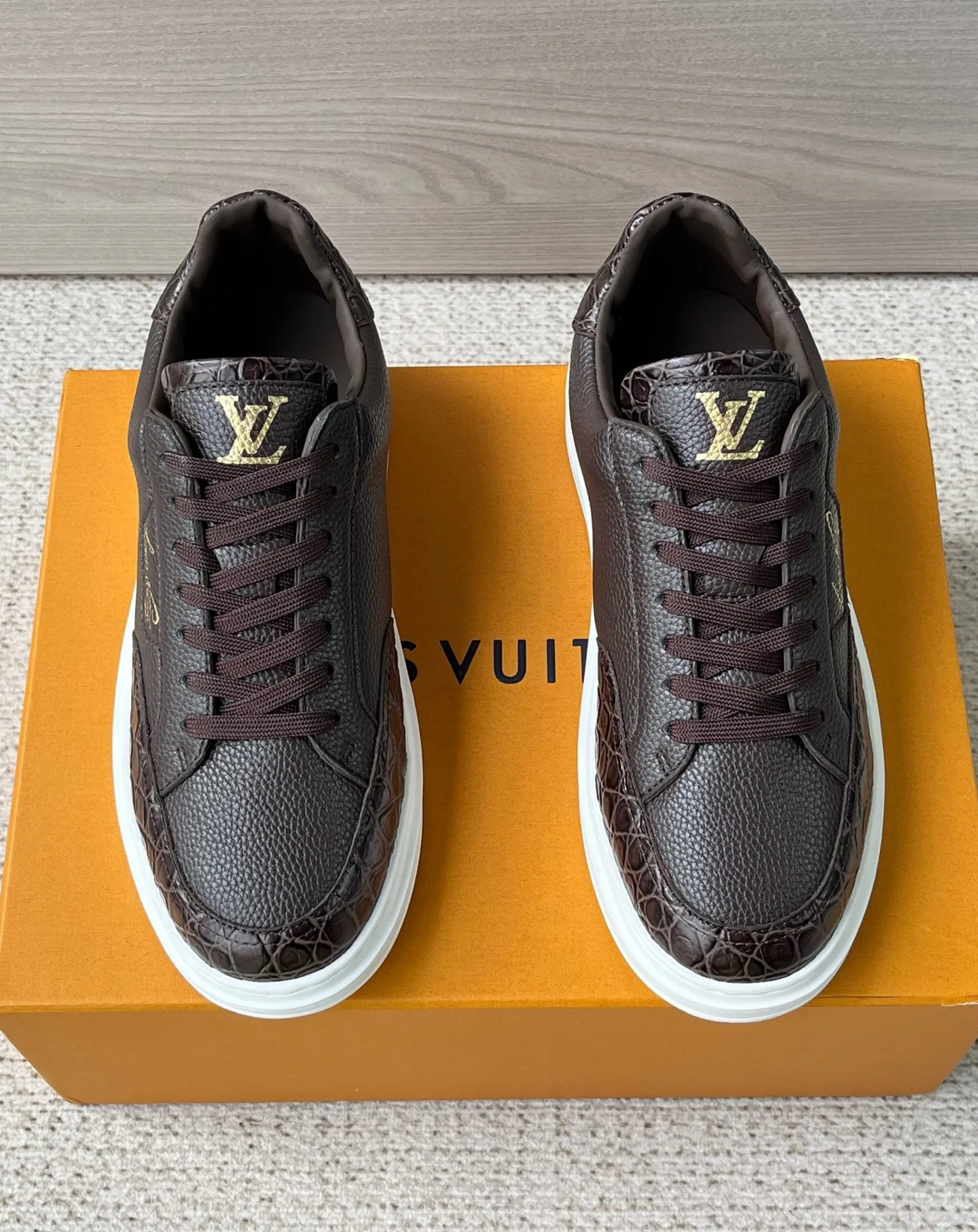 Louis Vuitton Sneakers