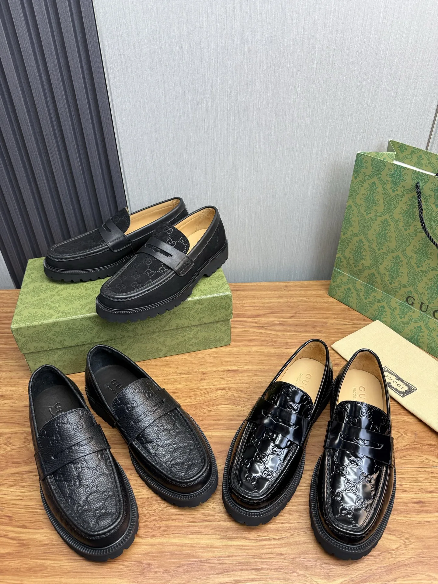Gucci Leather Shoes