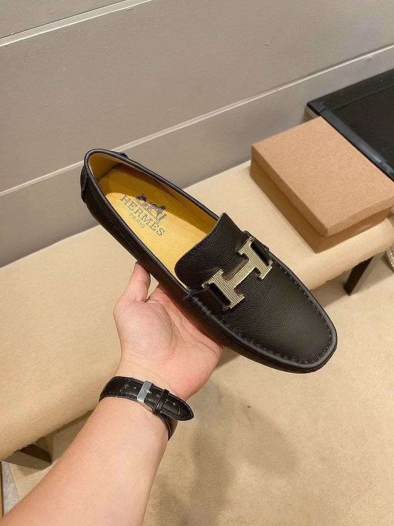 Hermès Leather Shoes