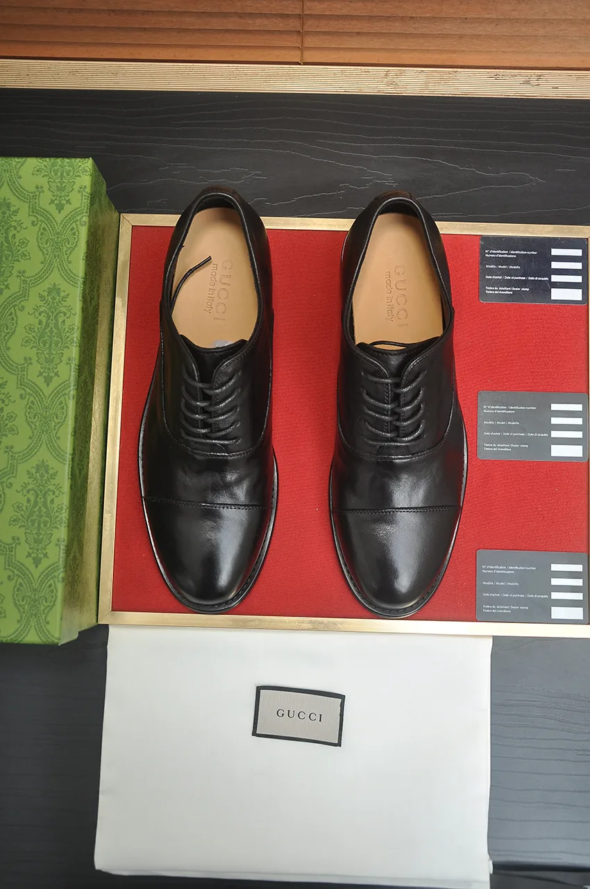 Gucci Leather Shoes