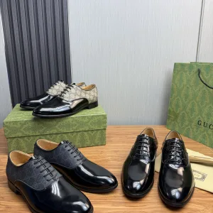 Gucci Leather Shoes